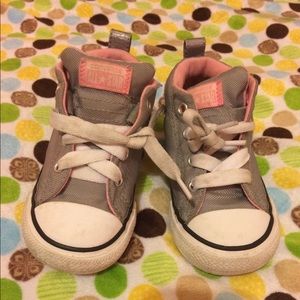 Toddler girl converse